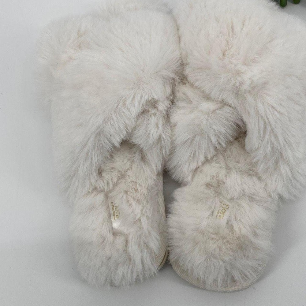 Flora By Flora Nikrooz Faux Fur Slipper Slides White Size Large 9/10 - Picture 4 of 8